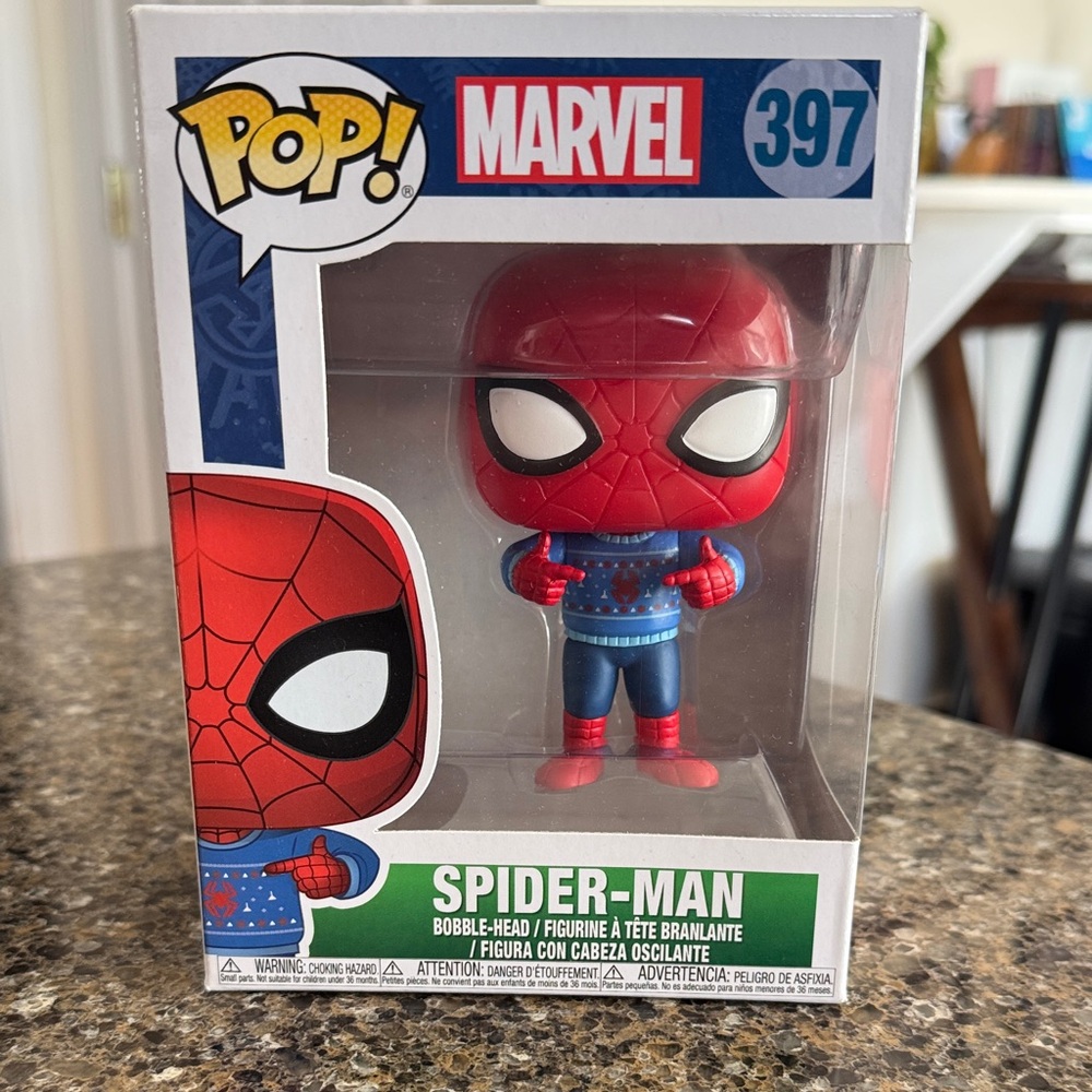 NEW Funko POP! Marvel Spider-Man Bobblehead in Blue & Red Spidey Sweatshirt #397